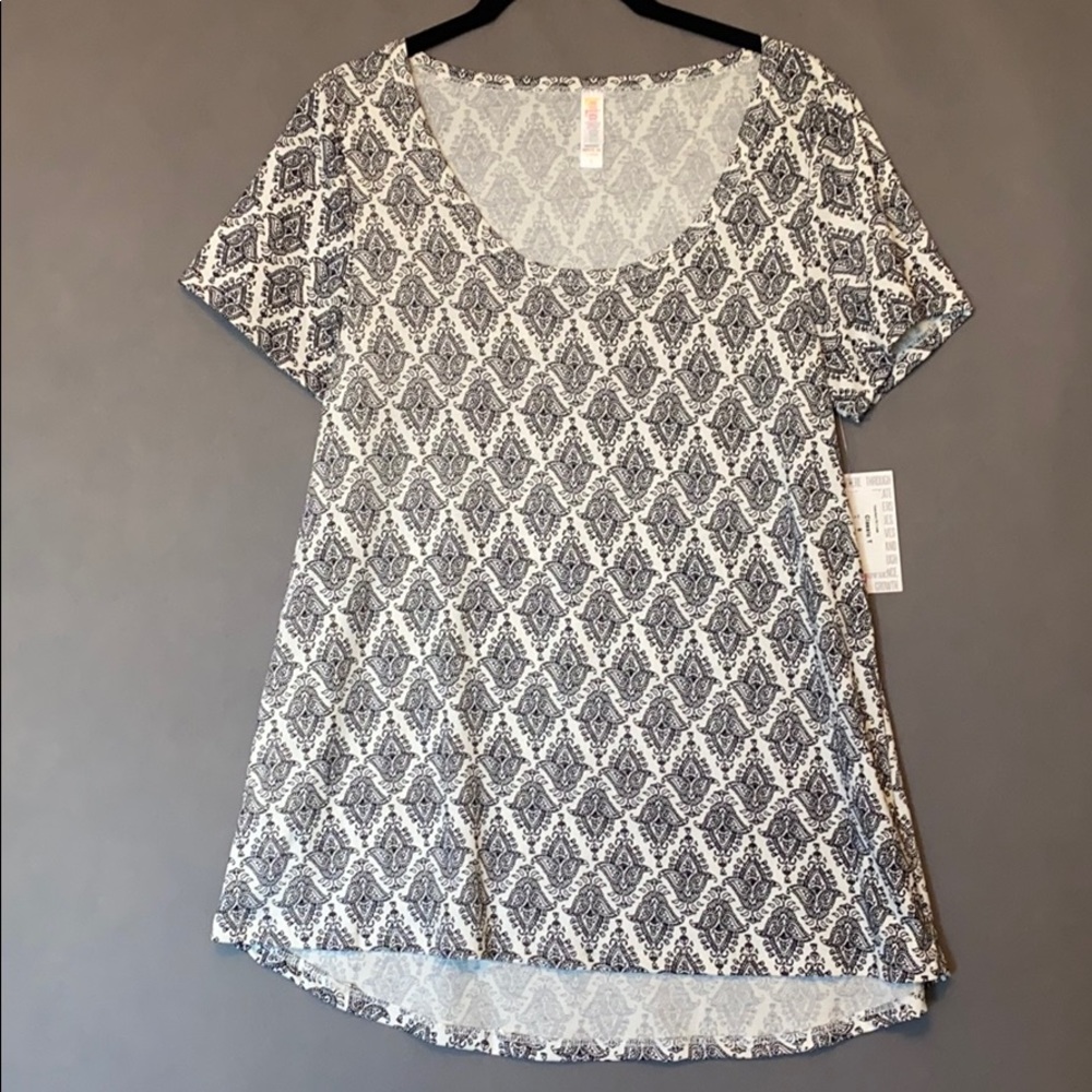 LuLaRoe Classic T